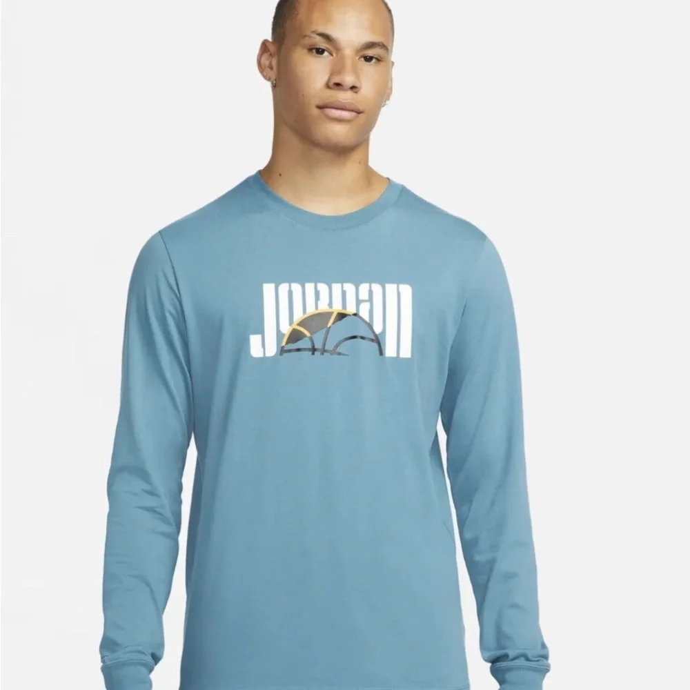 Jordan Teal Long Sleeve Shirt size XL